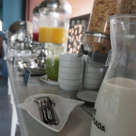 Quo Quality Hotel Manizales Εξωτερικό φωτογραφία A carafe of raki