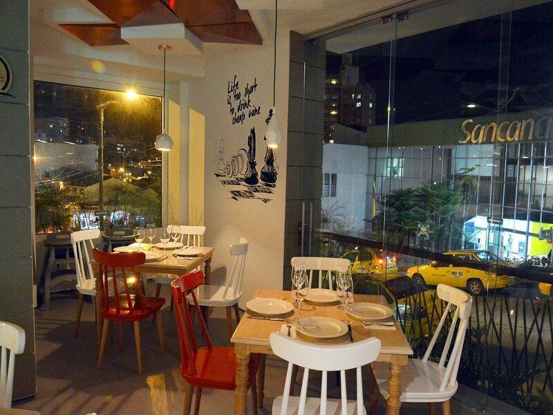Quo Quality Hotel Manizales Εξωτερικό φωτογραφία Restaurant in Athens