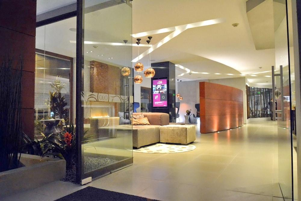 Quo Quality Hotel Manizales Εξωτερικό φωτογραφία The lobby of the hotel