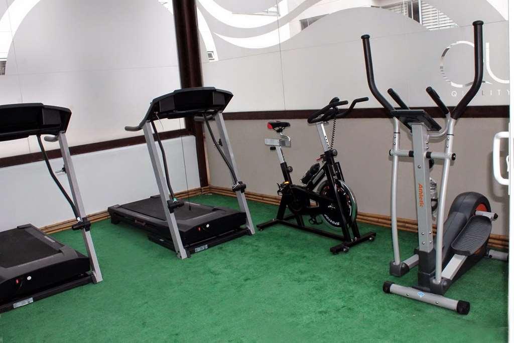 Quo Quality Hotel Manizales Ανέσεις φωτογραφία Elliptical trainer (right)