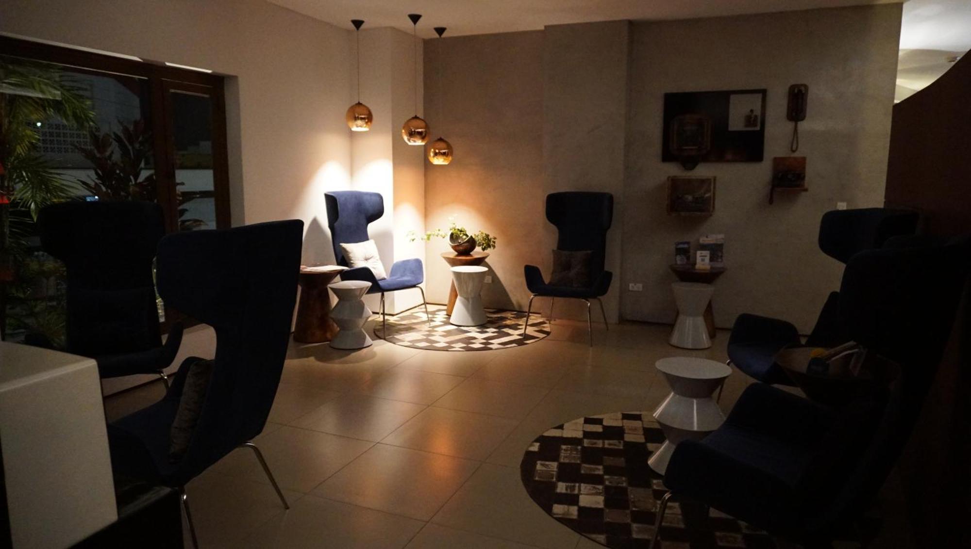 Quo Quality Hotel Manizales Εξωτερικό φωτογραφία Interior of the library